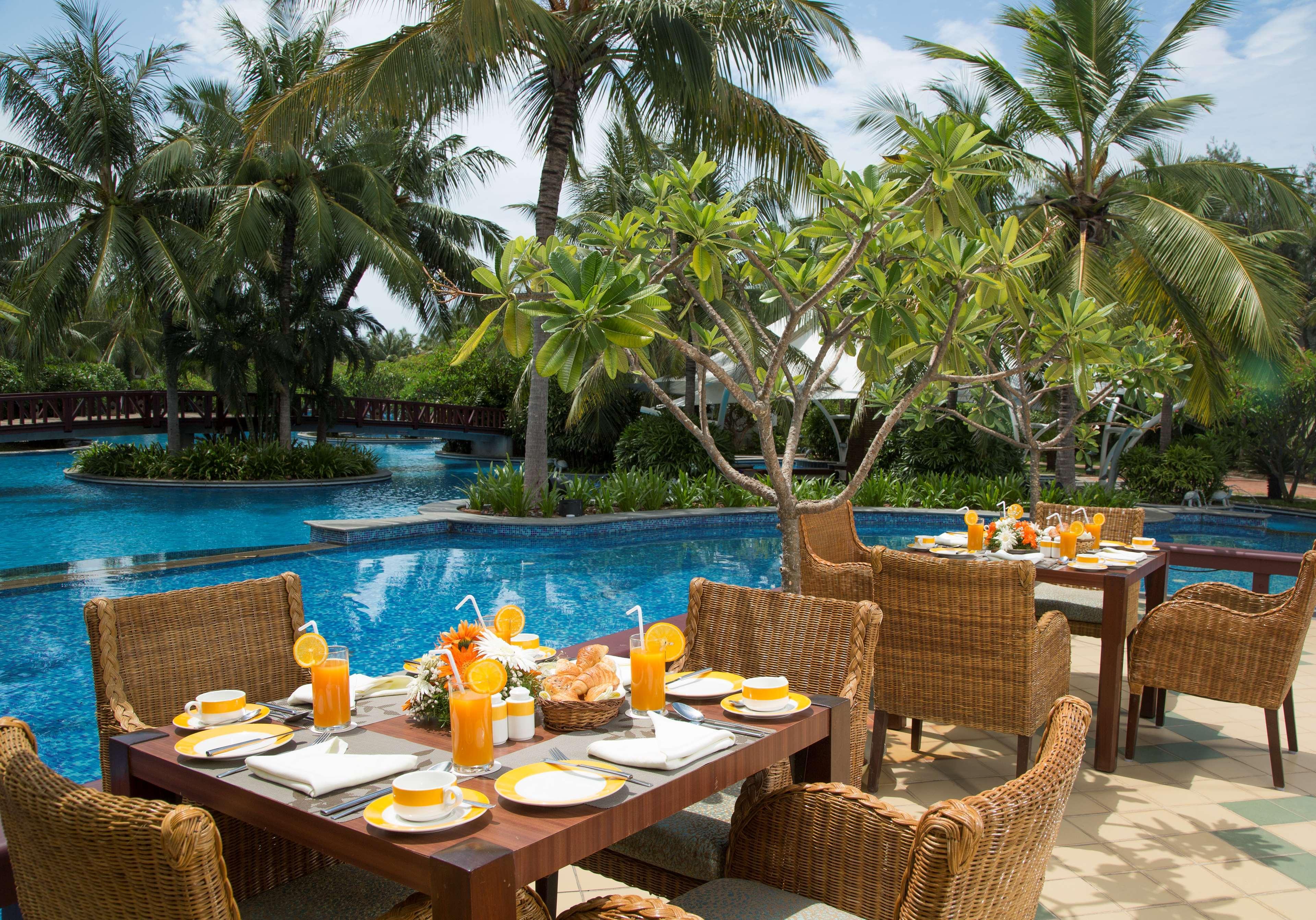 Radisson Blu Temple Bay 5*