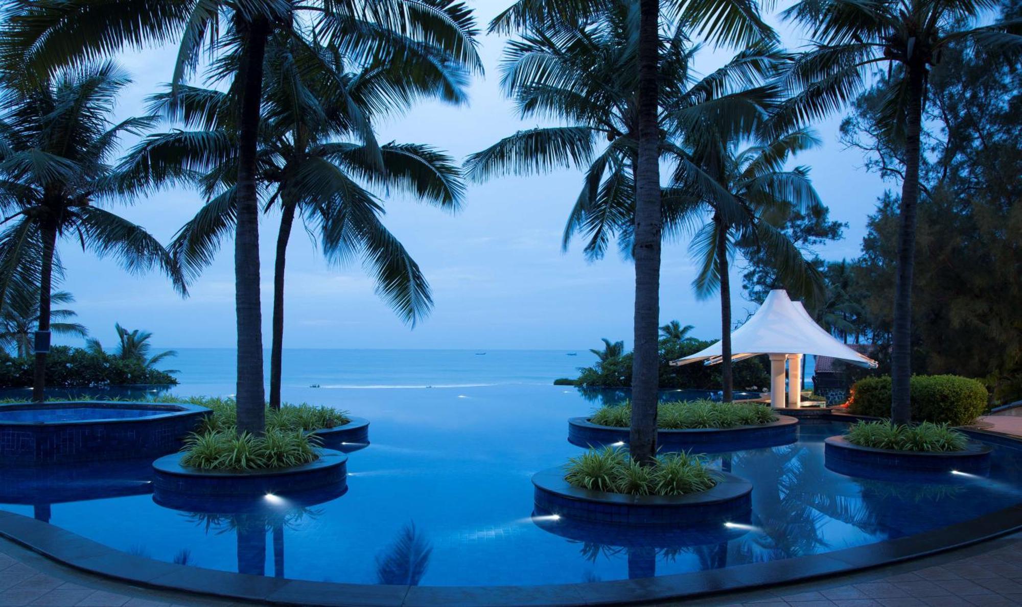 Radisson Blu Temple Bay Resort Mahabalipuram
