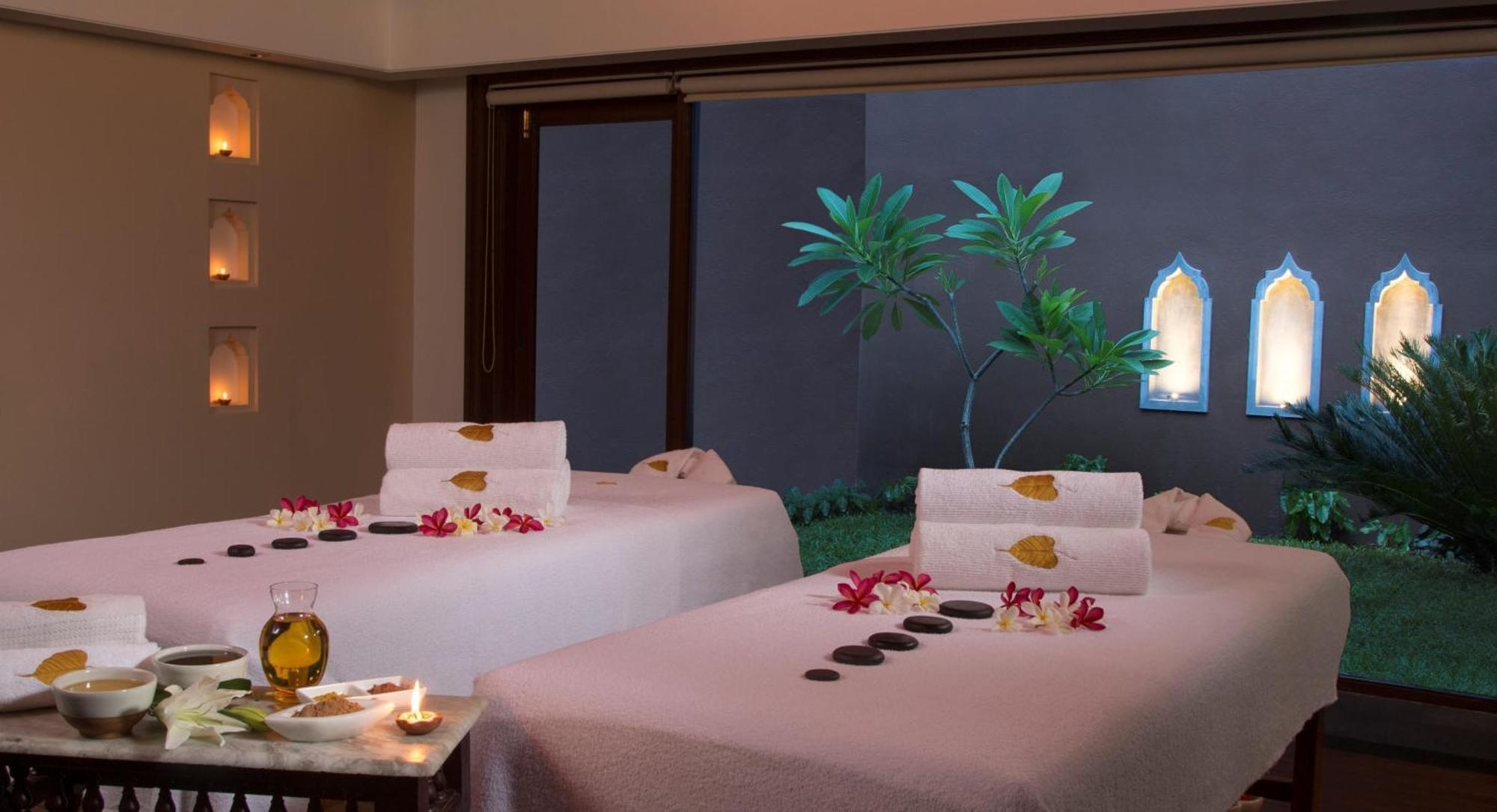 Resort Radisson Blu Temple Bay 5*
