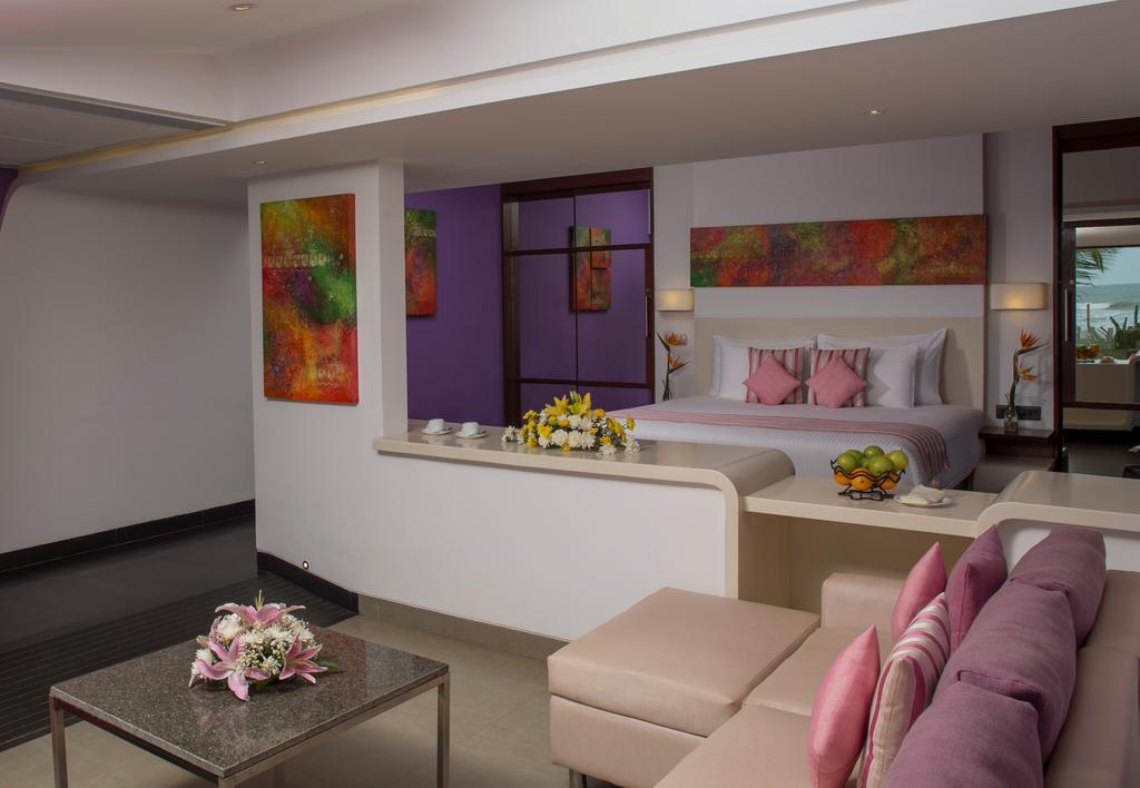 Radisson Blu Temple Bay सहारा